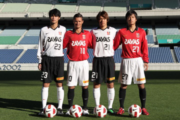 20110120dhl - DHLジャパン／Jリーグ浦和レッズとトップパートナーシップ契約更新