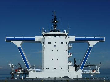20110704nyk1 - 日本郵船、常石造船／居住区の風圧抵抗を10％低減、新省エネ技術開発