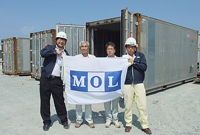20110720mol - 商船三井／冷凍コンテナ6本を被災地へ寄贈
