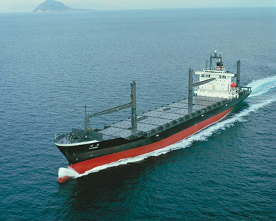 20110803nyk - 日本郵船／マラッカ・シンガポール海峡で23人を救助
