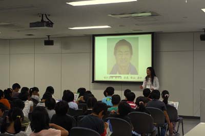 20111102sagawa1 - 佐川急便／物流施設で職場体験学習を実施