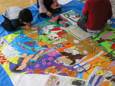20111226ups - UPS／子どもたちが制作した壁画の国際輸送をサポート