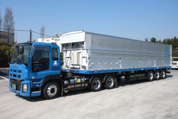 2011526jfe4 - JFE物流／鋼材・消費財の併用可能な新型トレーラ開発、共同輸送強化
